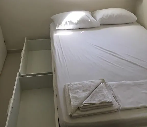 Апартаменты Cosy In Santorini Exo Gonia